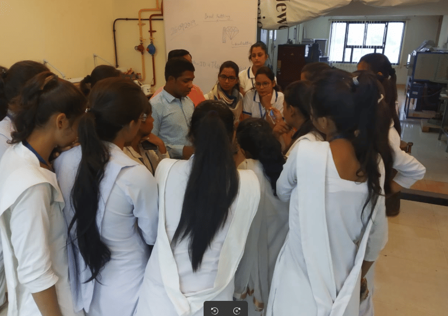 Indian Institute of Gems & Jewellery Varanasi Infrastructure & Activities photo 1